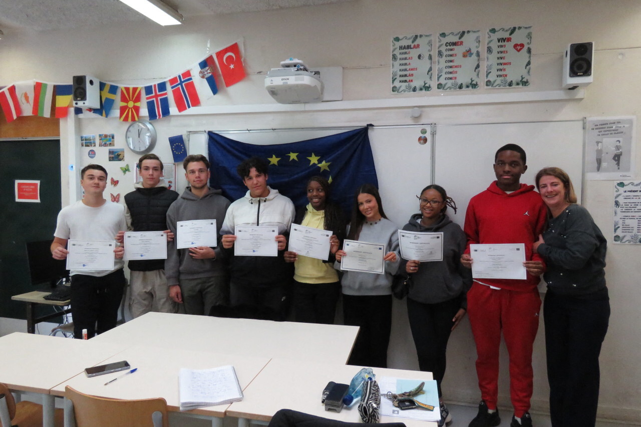 , Noisiel : au lyc&eacute;e Simone-Veil, les &eacute;l&egrave;ves d&eacute;couvrent l’Europe gr&acirc;ce &agrave; Erasmus