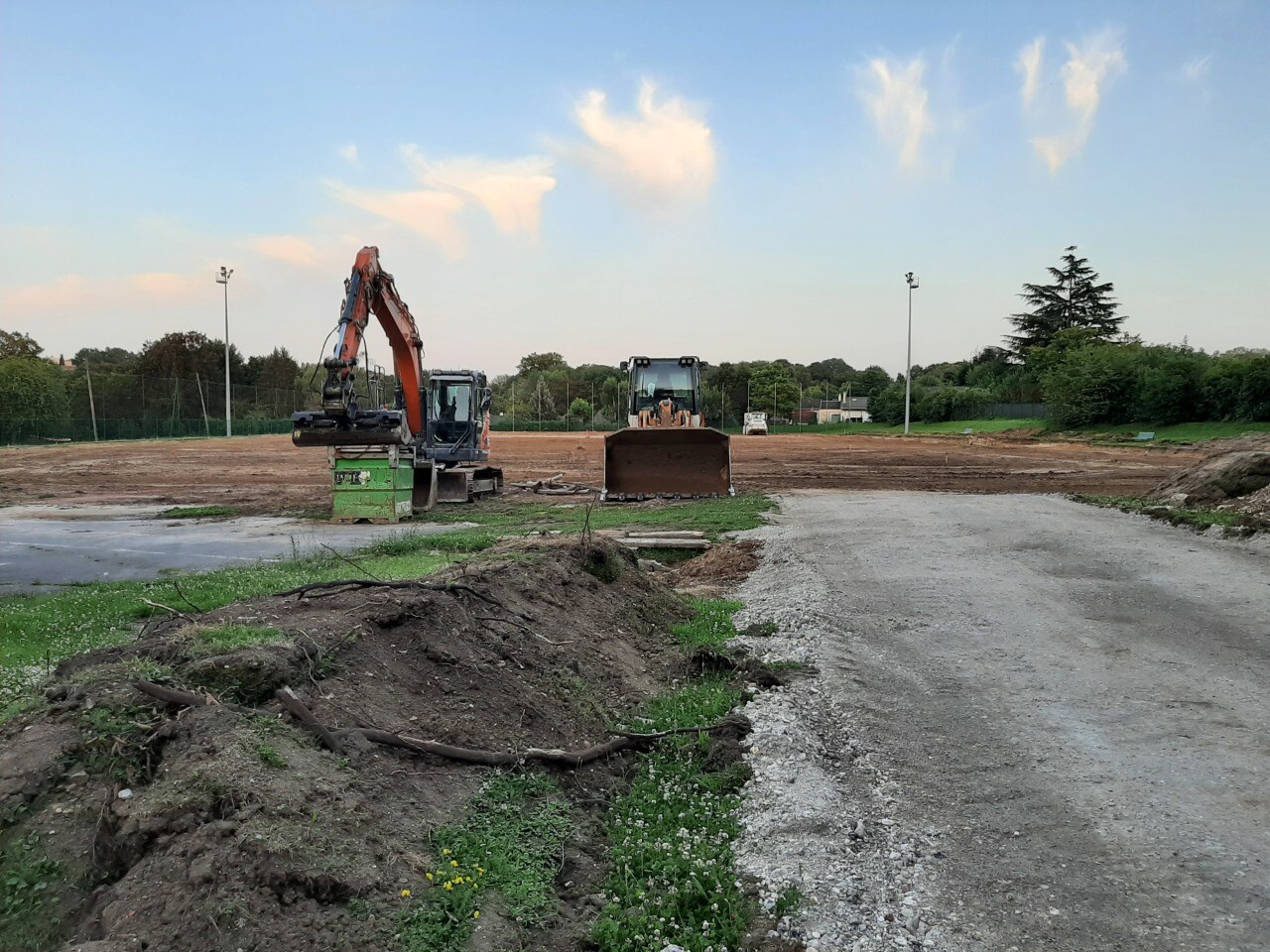 , Plus économique, moins contraignant, le stade de la Remise-aux-Fraises de Noisiel passe au synthétique