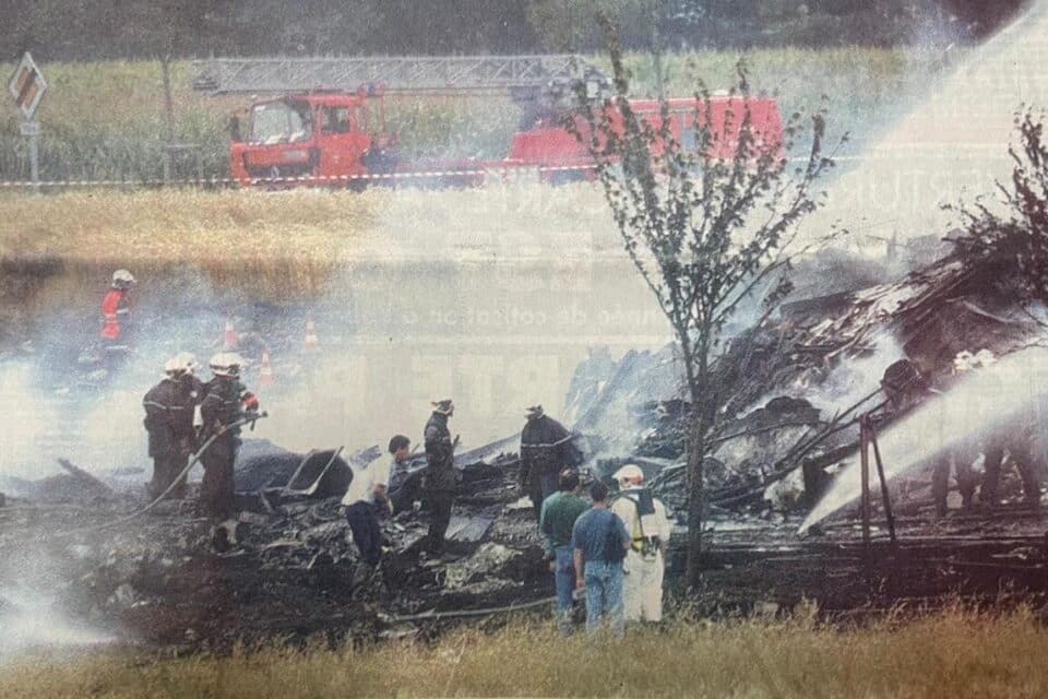 Le Concorde s'est &eacute;cras&eacute; sur un h&ocirc;tel.