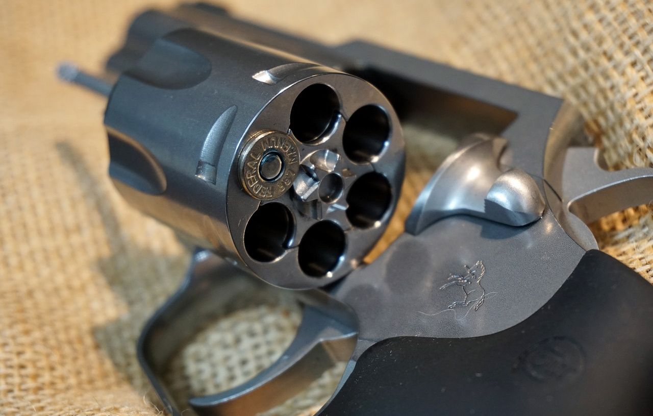 , Seine-et-Marne : Un conflit de voisinage d&eacute;g&eacute;n&egrave;re, un homme gravement bless&eacute; par un coup de feu