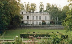 Petit château (1854)