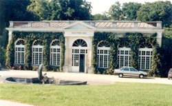 Anciennes orangeries du château de Noisiel (1850)