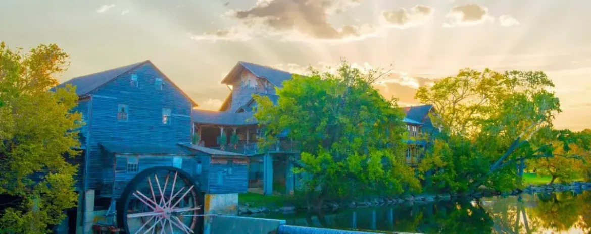 , Ce sublime village d&rsquo;&Icirc;le-de-France &agrave; 45 minutes de Paris abrite le luxueux moulin de Claude Fran&ccedil;ois