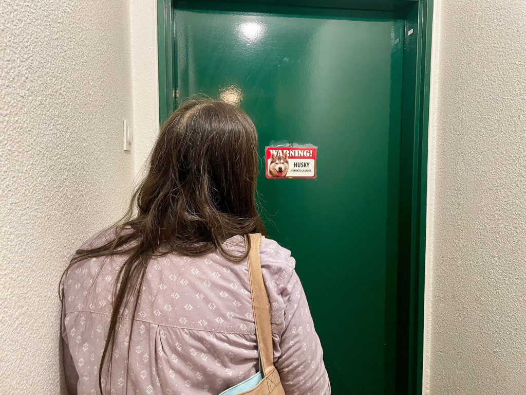 , Dans l’Essonne, l’optimisme infaillible des « vieilles du porte-à-porte