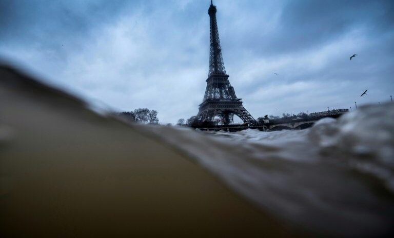 , D&eacute;bit et bact&eacute;ries en folie, la Seine pas pr&ecirc;te &agrave; un mois de l&rsquo;ouverture des JO-2024