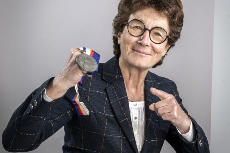 Ancienne judokate médaillée olympique en 1988, Brigitte Deydier embrasera le chaudron olympique à l'hippodrome de Soisy/Enghien.
