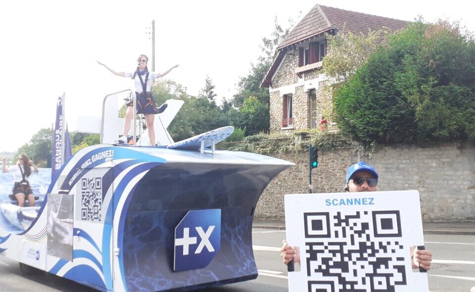 La caravane qui précède le relais.