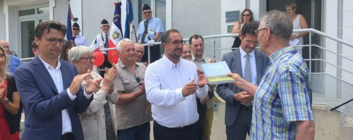 , Gesnes-en-Argonne. Le b&acirc;timent de la mairie restructur&eacute; inaugur&eacute;