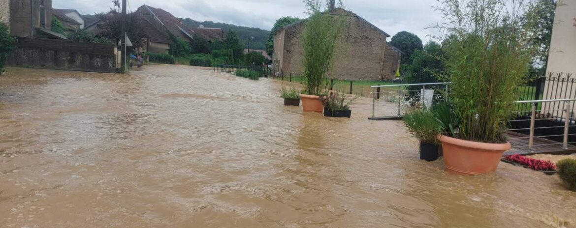 , Haute-Sa&ocirc;ne Inondations : des habitants d&eacute;sabus&eacute;s, le maire de Senoncourt d&eacute;muni