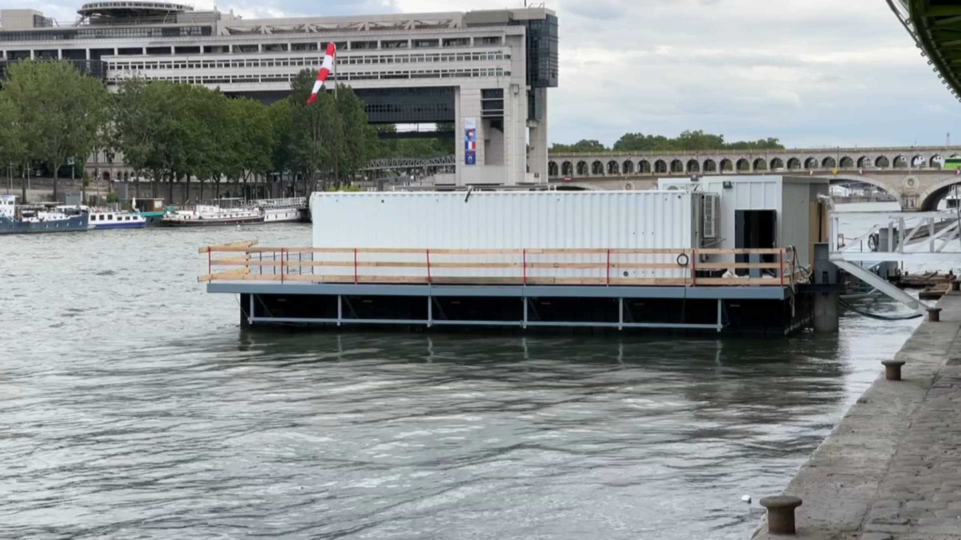 , INFO BFM PARIS ÎLE-DE-FRANCE. La mairie demande la suspension de l’autorisation du Vertiport pour les JO 2024