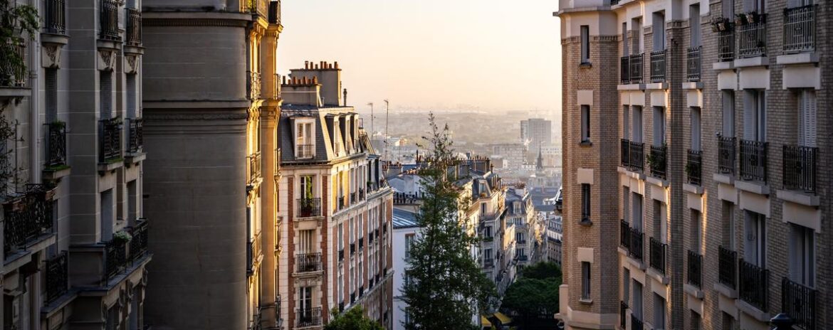 , La crise de l&rsquo;immobilier fait &agrave; nouveau perdre 100 millions de recettes &agrave; la mairie de Paris