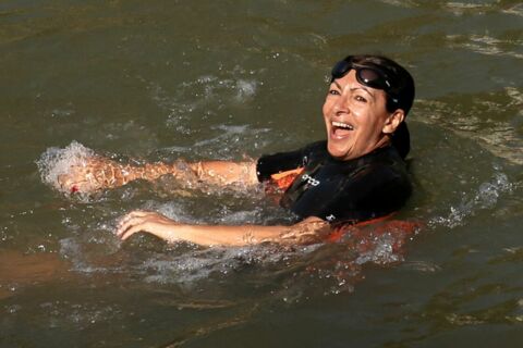 , PHOTO – Anne Hidalgo se baigne dans la Seine : ce que l’on sait sur sa combinaison de plongée