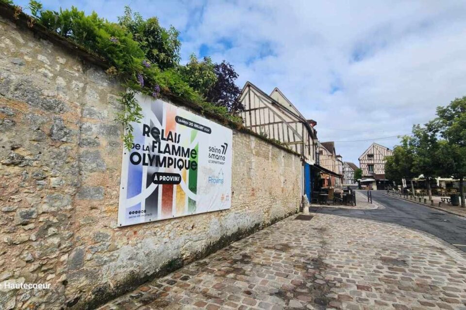 flamme olympique Provins