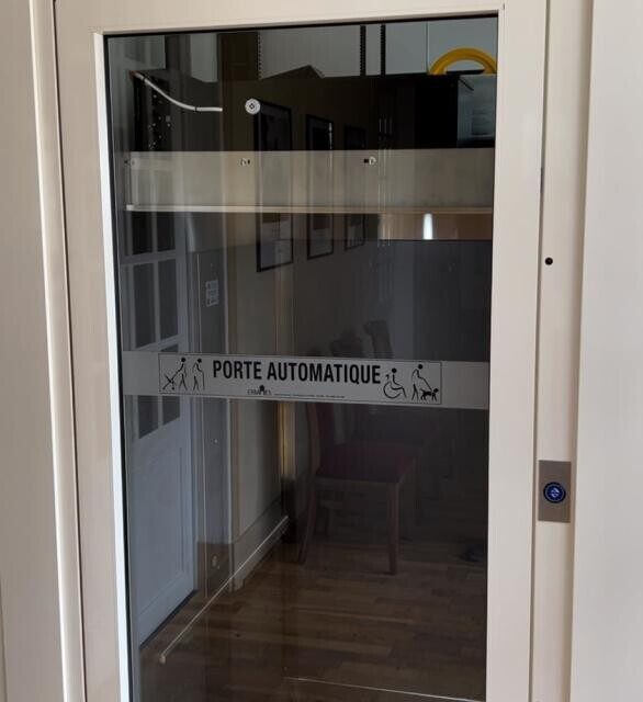 L'ascenseur vient d'&ecirc;tre install&eacute;
