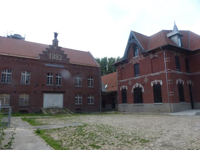 La brasserie Catry qui n&rsquo;appartient plus &agrave; la famille est en cours de restauration.