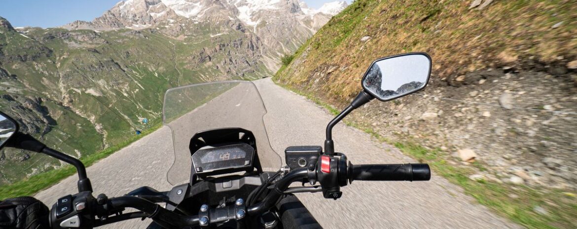 , A l&rsquo;assaut de la station de Val d&rsquo;Is&egrave;re : patrimoine, histoire, terroir, sports