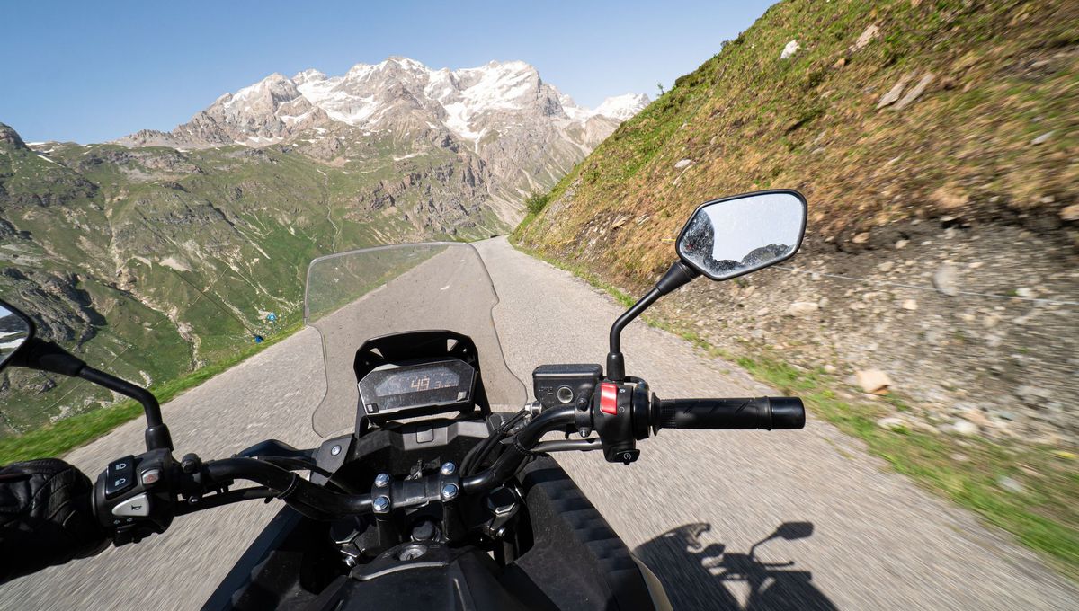 , A l&rsquo;assaut de la station de Val d&rsquo;Is&egrave;re : patrimoine, histoire, terroir, sports