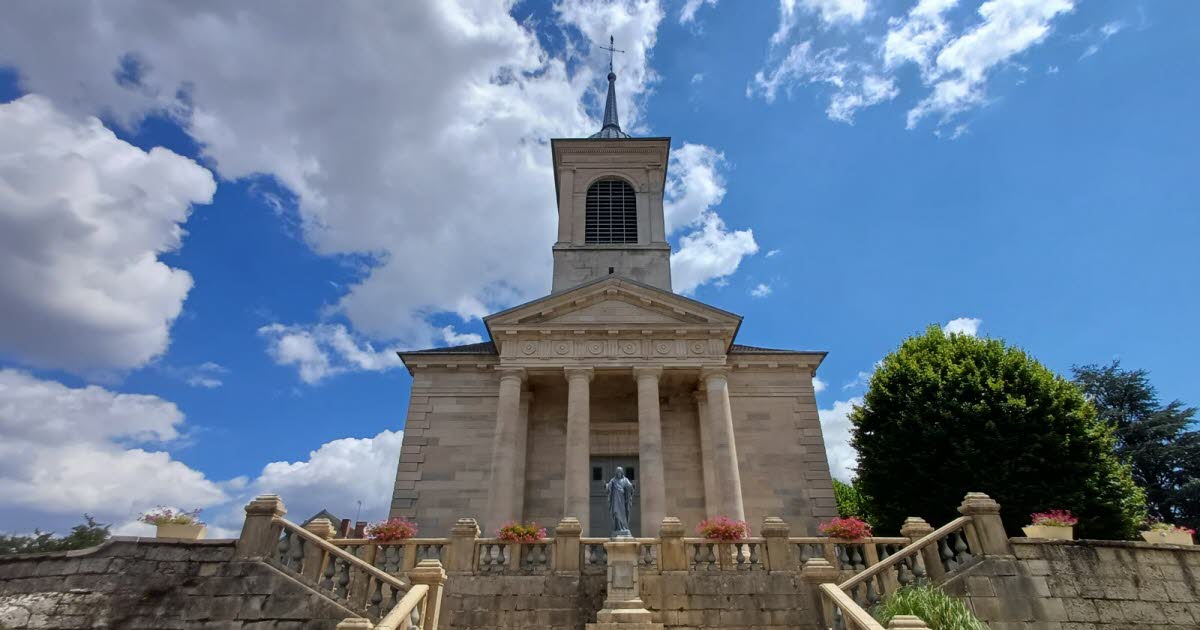 , Accueil Culture – Loisirs Riche de son patrimoine et de son histoire, ce village se visite