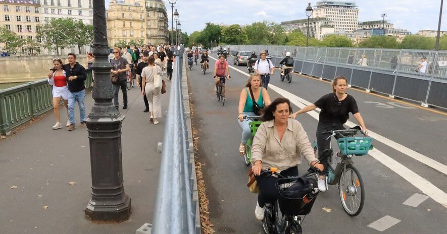 , JO de Paris 2024 : avec 2,5 millions de trajets réalisés en Vélib’, les stations éphémères pourraient être pérennisées