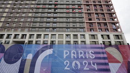 Le village olympique &agrave; Saint-Denis (Seine-Saint-Denis), le 26 juillet 2024. (STEPHANE DE SAKUTIN / AFP)