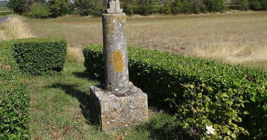 , L’histoire de la croix du Débès de Serviès-en-Val
