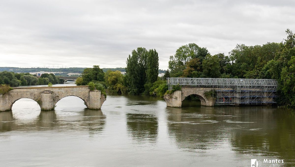 , Mantes la Jolie (78) : l&rsquo;un des plus vieux ponts de France en travaux