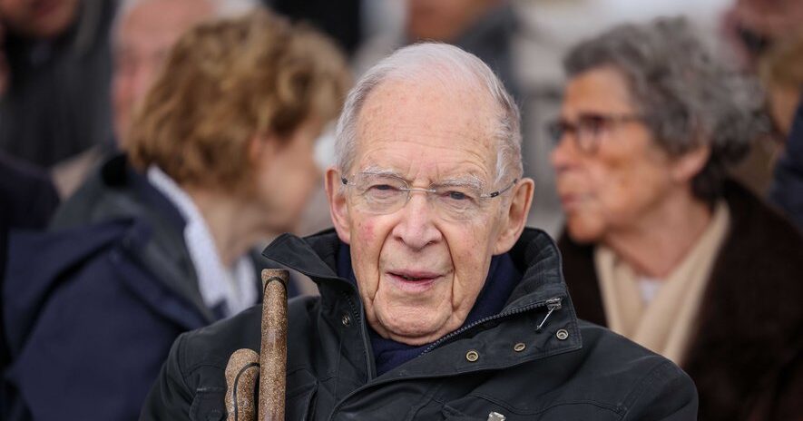 , Mort de Louis Mermaz : l&rsquo;ancien pr&eacute;sident de l&rsquo;Assembl&eacute;e nationale et figure de la Mitterrandie est d&eacute;c&eacute;d&eacute; &agrave; l&rsquo;&acirc;ge de 92 ans