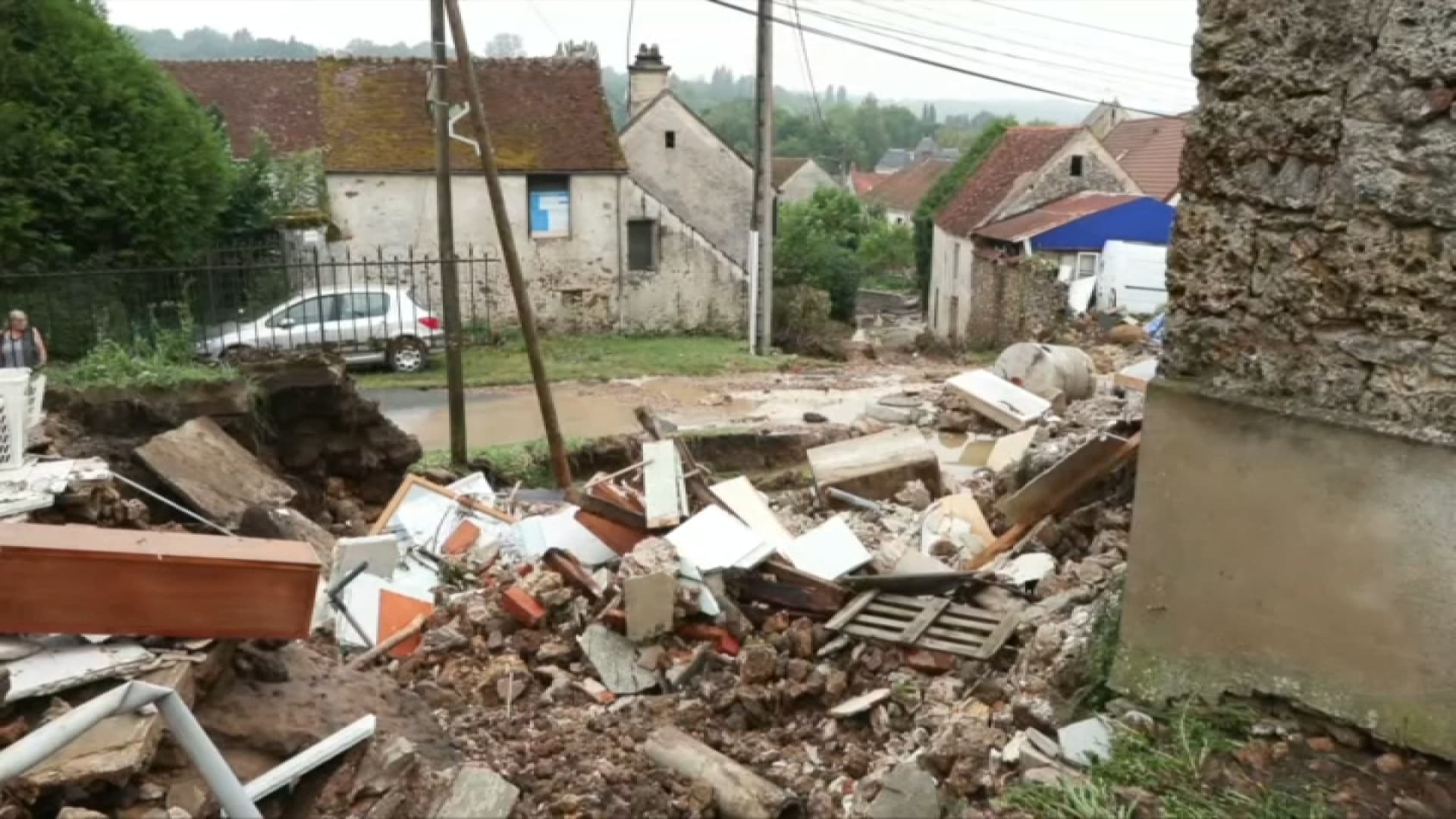 , Orages en Seine-et-Marne: la maire de Sablonni&egrave;res &eacute;voque &laquo;&nbsp;des quantit&eacute;s astronomiques d&rsquo;eau&nbsp;&raquo;