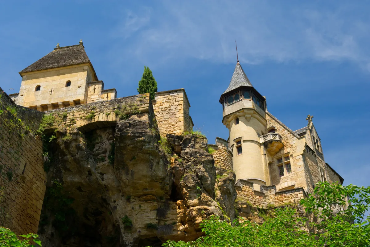 , A seulement une heure de Paris, ce petit village m&eacute;di&eacute;val est une curiosit&eacute; &agrave; d&eacute;couvrir absolument