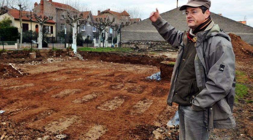 , &laquo;&nbsp;C&rsquo;est toujours impressionnant de voir surgir un cimeti&egrave;re&nbsp;&raquo;. L&rsquo;histoire des tombes oubli&eacute;es du quartier de la Madeleine