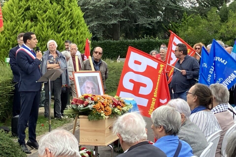 Le maire de Trappes (Yvelines) Ali Rabeh a salué en Alban Liechti