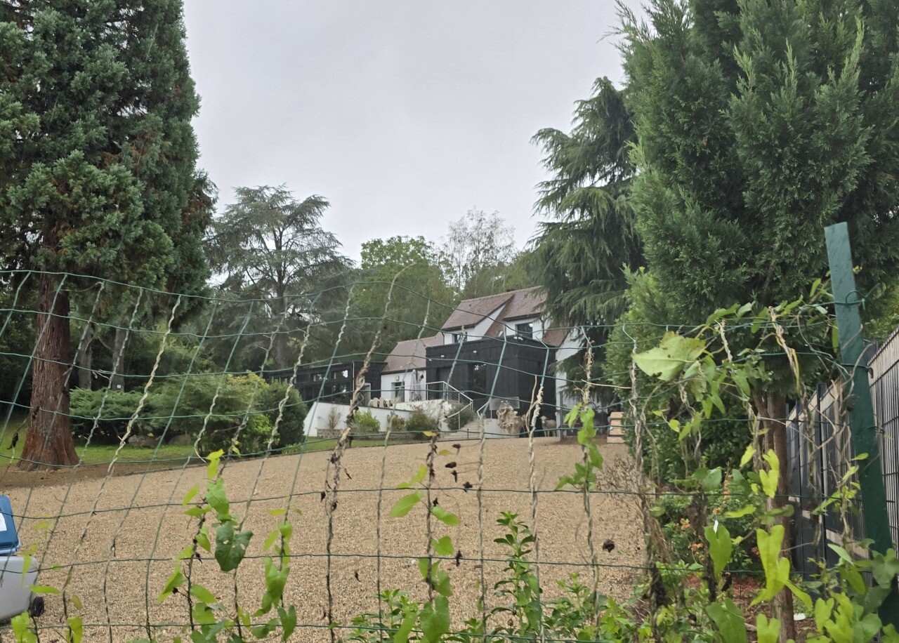 , Des soir&eacute;es sans limites dans une villa luxueuse du Val-d&rsquo;Oise exasp&egrave;rent les voisins