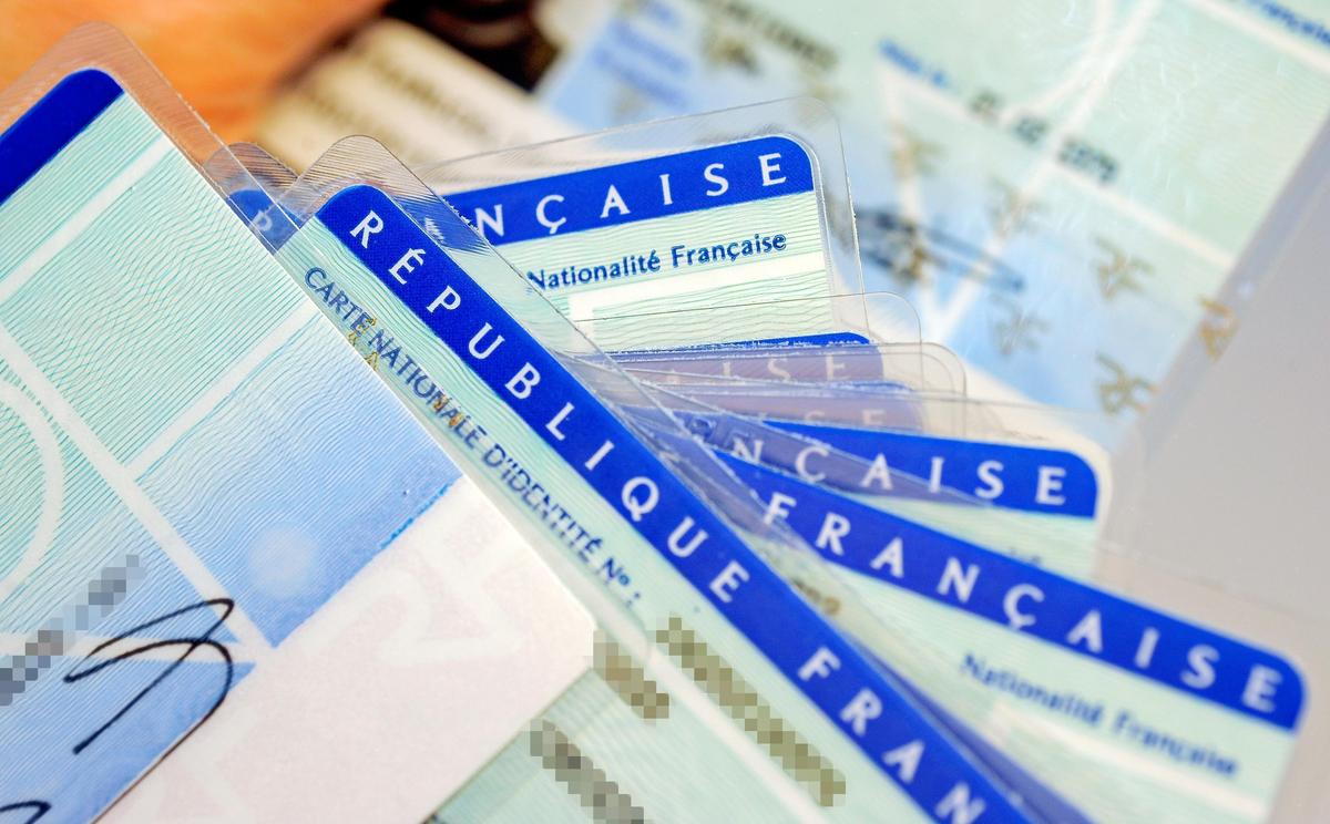 , Elle veut se marier et comprend qu&rsquo;elle l&rsquo;est d&eacute;j&agrave;, sans le savoir, apr&egrave;s s&rsquo;&ecirc;tre fait usurper son identit&eacute;