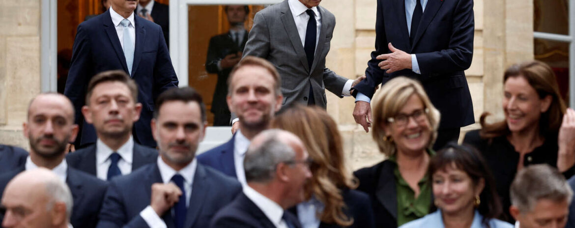 , En direct, gouvernement Barnier : l&rsquo;Elys&eacute;e annonce la nomination de deux ministres d&eacute;l&eacute;gu&eacute;s, au handicap et aux arm&eacute;es