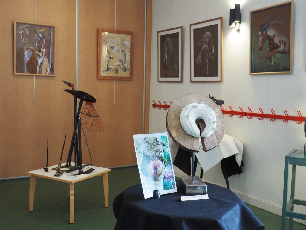 , Essonne : la médiathèque de Bruyères-le-Châtel expose deux artistes de la commune jusqu’au 5 octobre