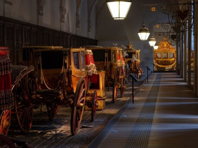 La Galerie des Carrosses est le plus grand chantier royal jamais entrepris pour loger des chevaux.