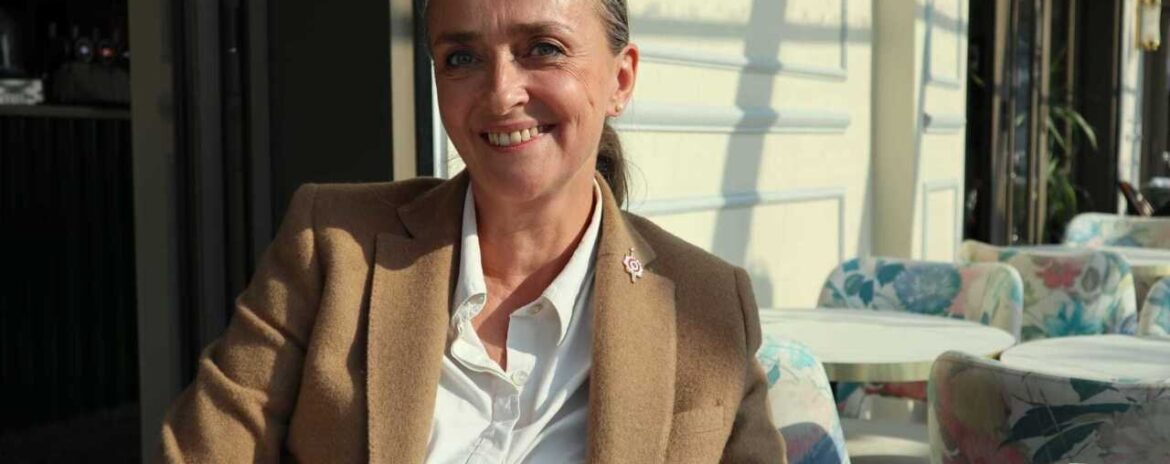 , La d&eacute;put&eacute;e Anne Sicard, nouvelle identit&eacute; politique dans le Val-d&rsquo;Oise