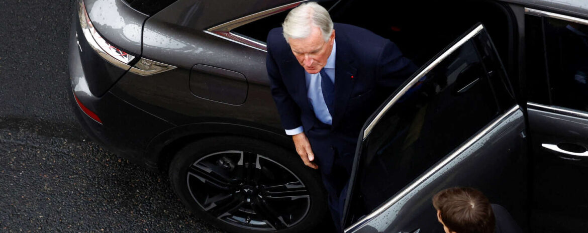 , L&rsquo;actualit&eacute; politique en direct : Michel Barnier va &ecirc;tre re&ccedil;u par Emmanuel Macron ce soir &agrave; l&rsquo;Elys&eacute;e