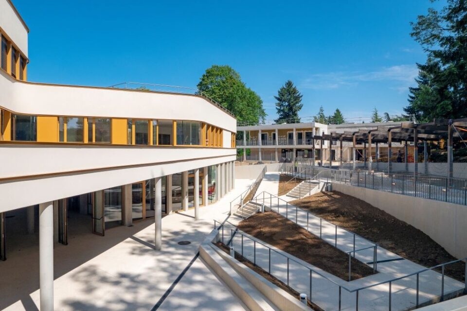 Le 101 coll&egrave;ge public du d&eacute;partement de l'Essonne peut accueillir jusqu'&agrave; 800 &eacute;l&egrave;ves.