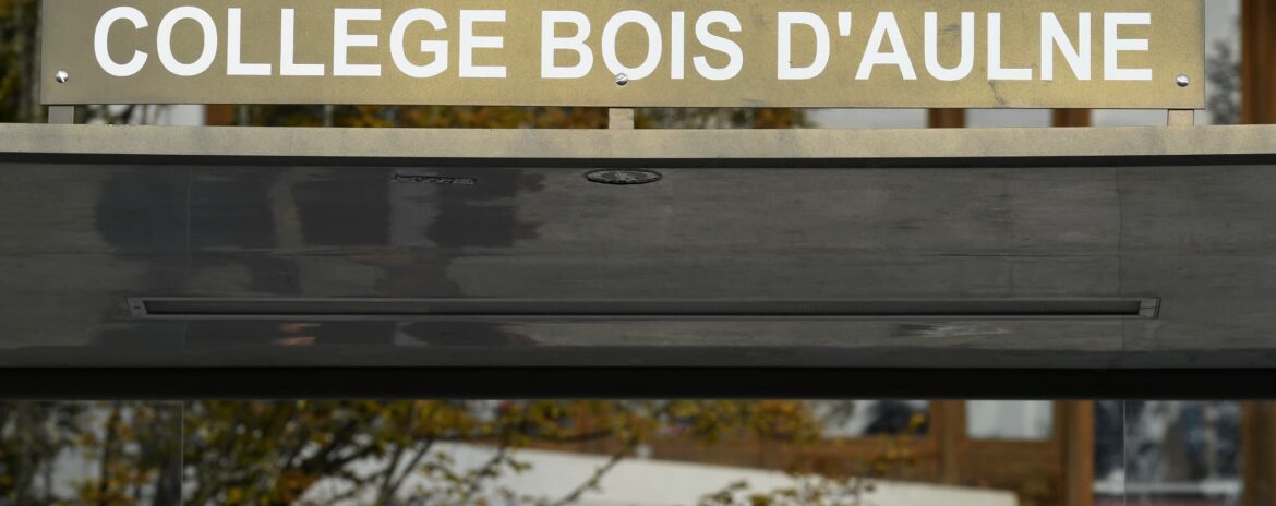 , Samuel Paty: son ancien coll&egrave;ge de Conflans-Sainte-Honorine bient&ocirc;t renomm&eacute; en hommage au professeur assassin&eacute;