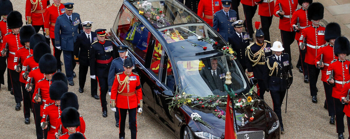, Savez-vous que la ville de Corbeil-Essonnes est &agrave; l&rsquo;origine du mot &laquo;corbillard&raquo;?