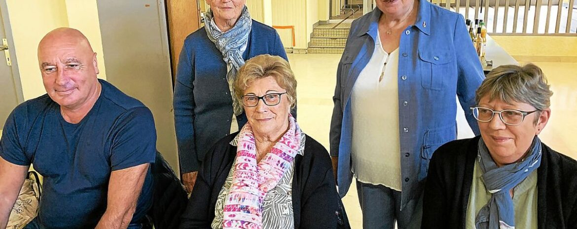 , &Agrave; N&eacute;vez, le club Ar Gouelini pr&eacute;sente ses projets et r&eacute;&eacute;lit Annie Drouglazet &agrave; la pr&eacute;sidence