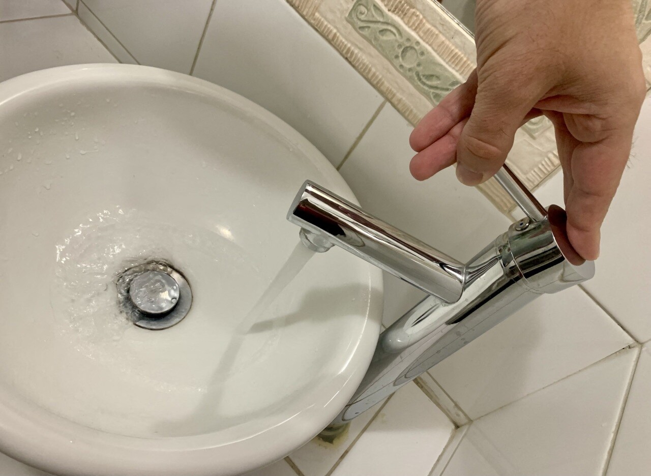 , Ce maire des Yvelines milite pour une tarification sociale de l’eau : on vous explique