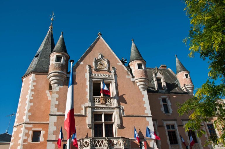 , &Eacute;tampes-Histoire : un voyage dans le temps au c&oelig;ur de l&rsquo;Essonne