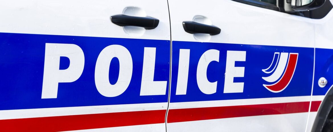 , Hauts-de-Seine : Un employ&eacute; de Speedy &agrave; Rueil-Malmaison filme un v&eacute;hicule de police banalis&eacute; et diffuse la vid&eacute;o