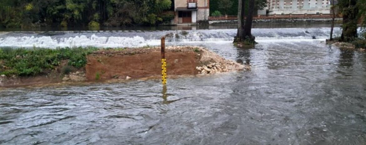 , Inondations en Seine-et-Marne : la nouvelle arme anti-crues d&eacute;j&agrave; mise &agrave; contribution