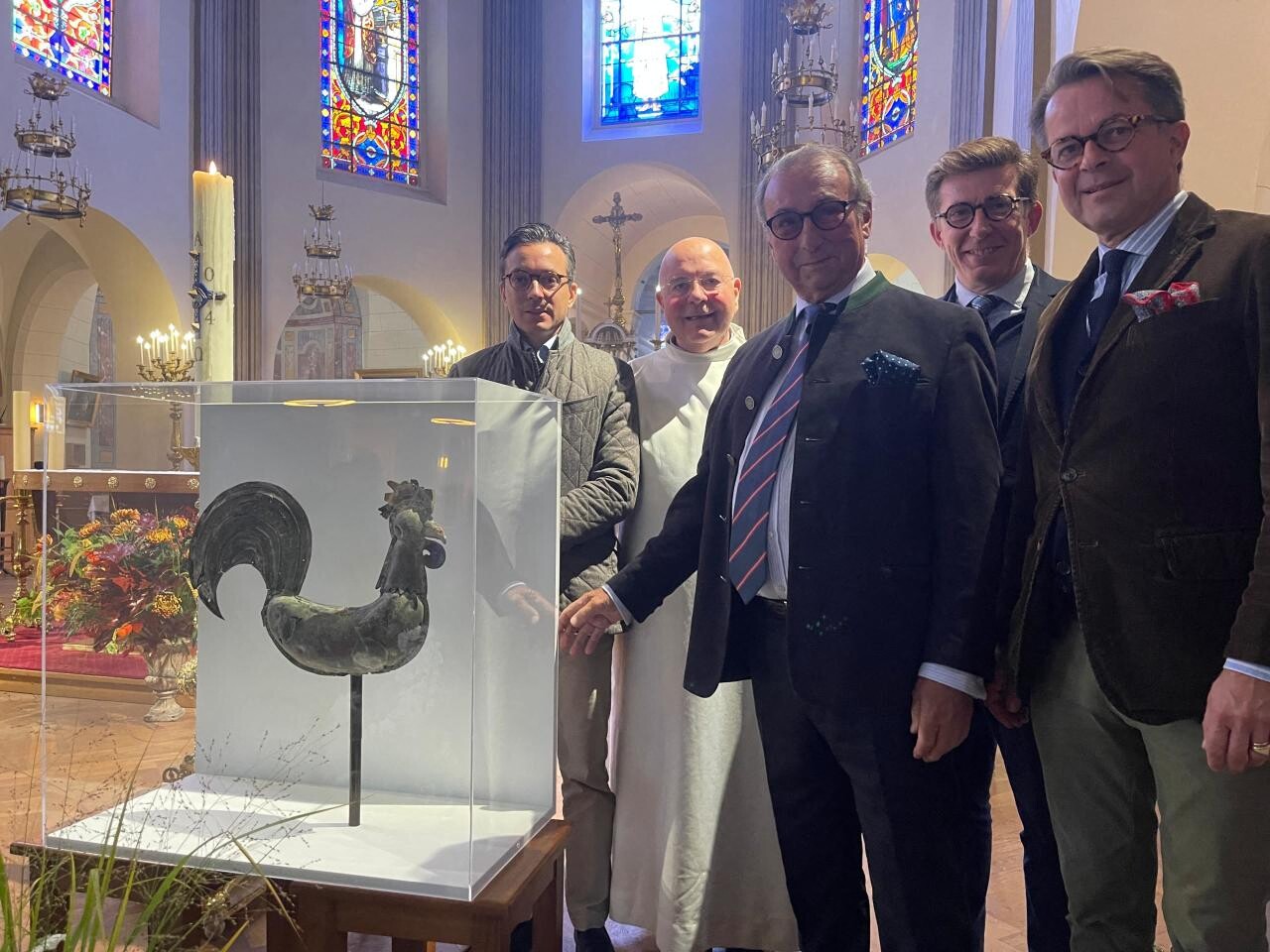 , Seine-et-Marne : achet&eacute; aux ench&egrave;res, mais finalement offert, le coq historique a retrouv&eacute; son &eacute;glise