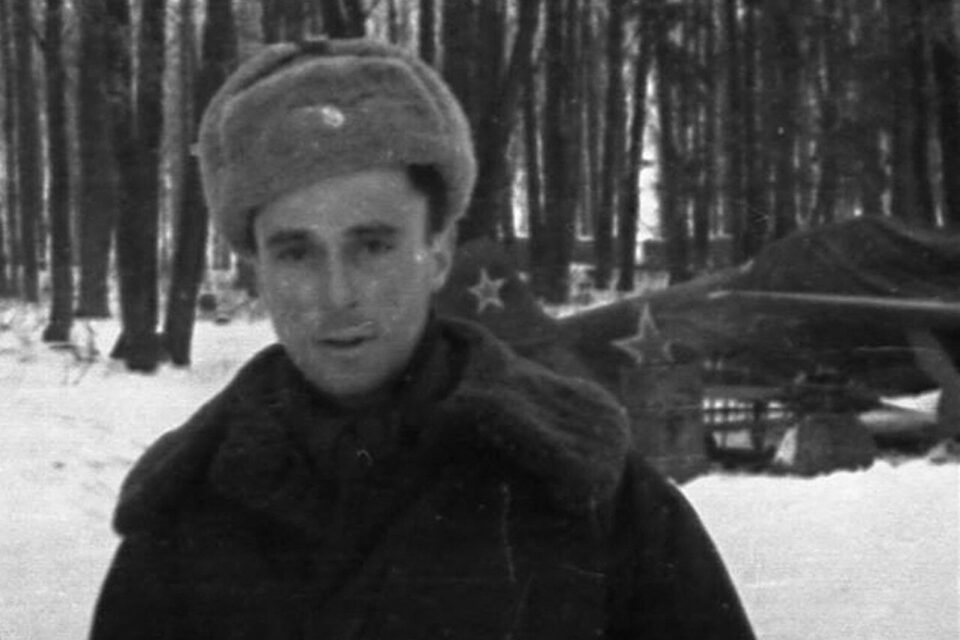 Jacques Casaneuve, n&eacute; &agrave; Fontainebleau, appartenait au r&eacute;giment de chasse Normandie-Niemen