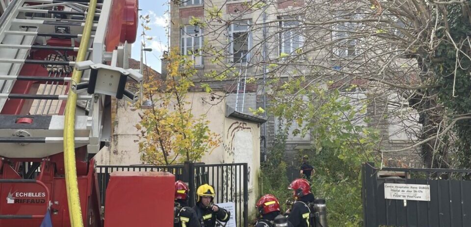 , Val-d&rsquo;Oise : un incendie &eacute;clate dans un ancien h&ocirc;pital de jour
