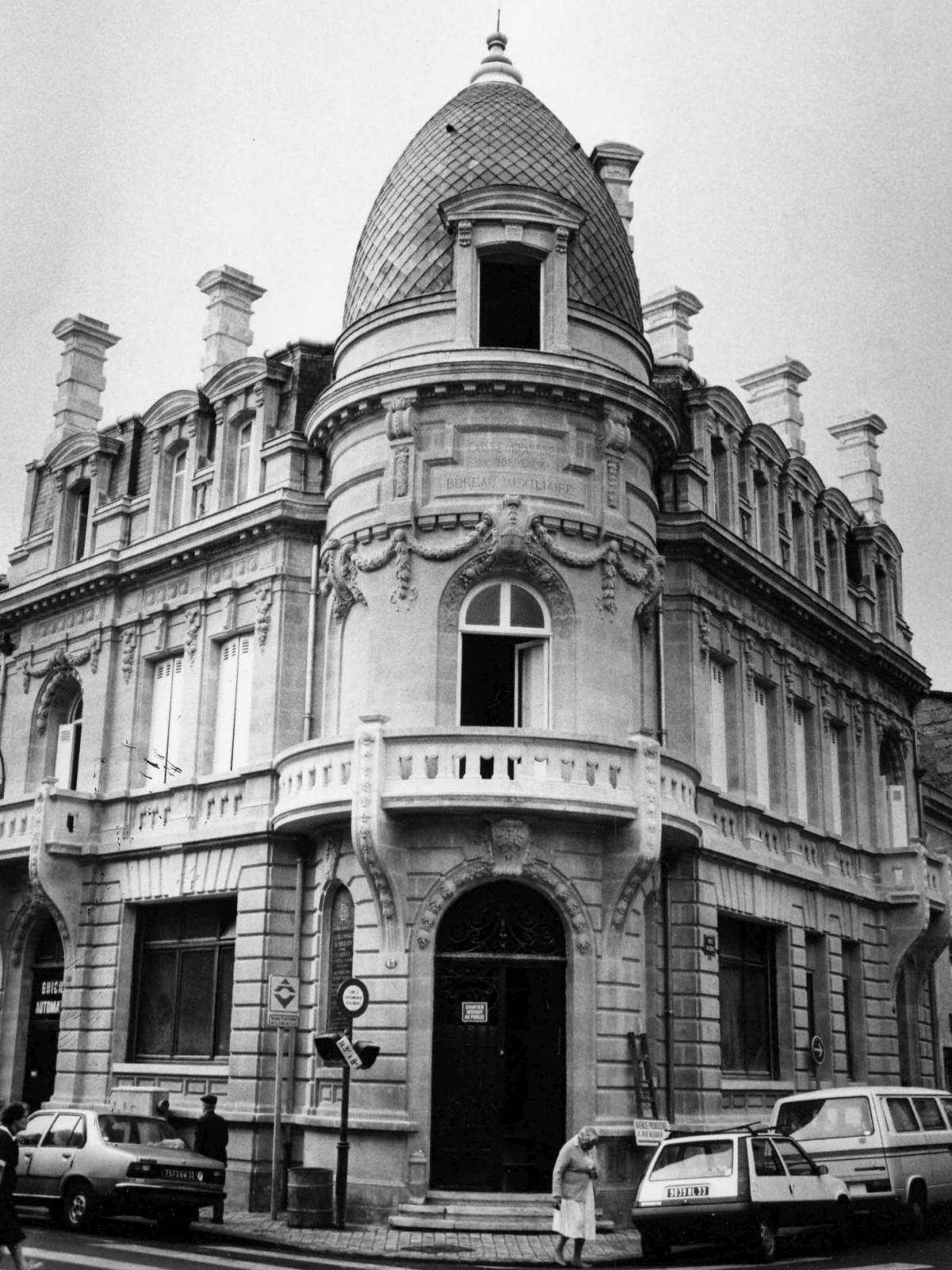 La Caisse d&rsquo;Epargne du cours de la Marne, en 1987.